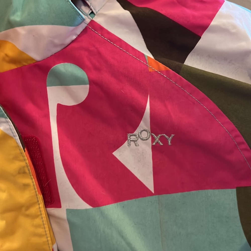 Roxy utility ski jacket, size S, barely used excellent condition. - Picture 2 of 4